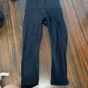 Black lululemon leggings